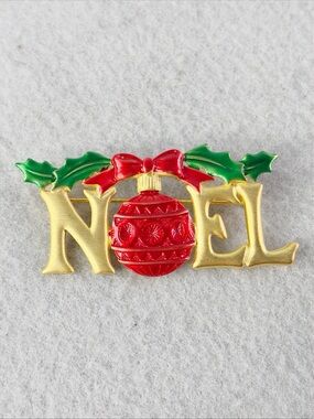 Christmas Holiday Vintage Signed JJ Brooch Pin NOEL Ornament Enamel